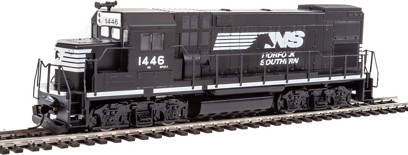 Walthers Trainline HO Scale EMD GP15-1 Locomotive - Standard DC - Norfolk Southern (Black/White)