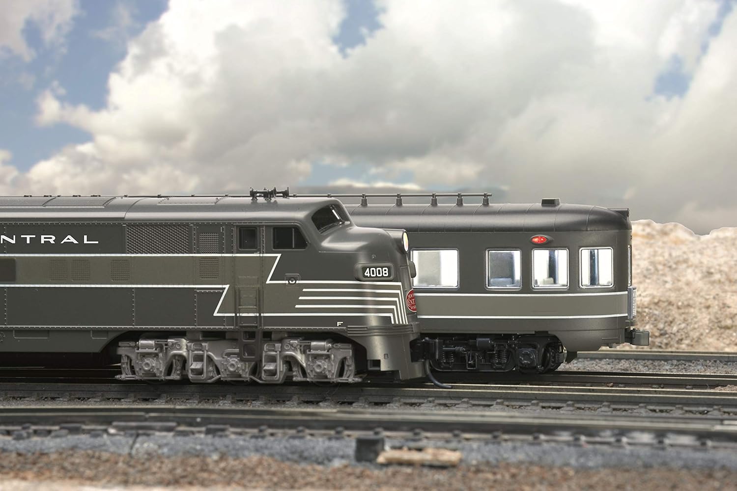 Kato USA N Scale New York Central 20th Century Limited 9-Car Set