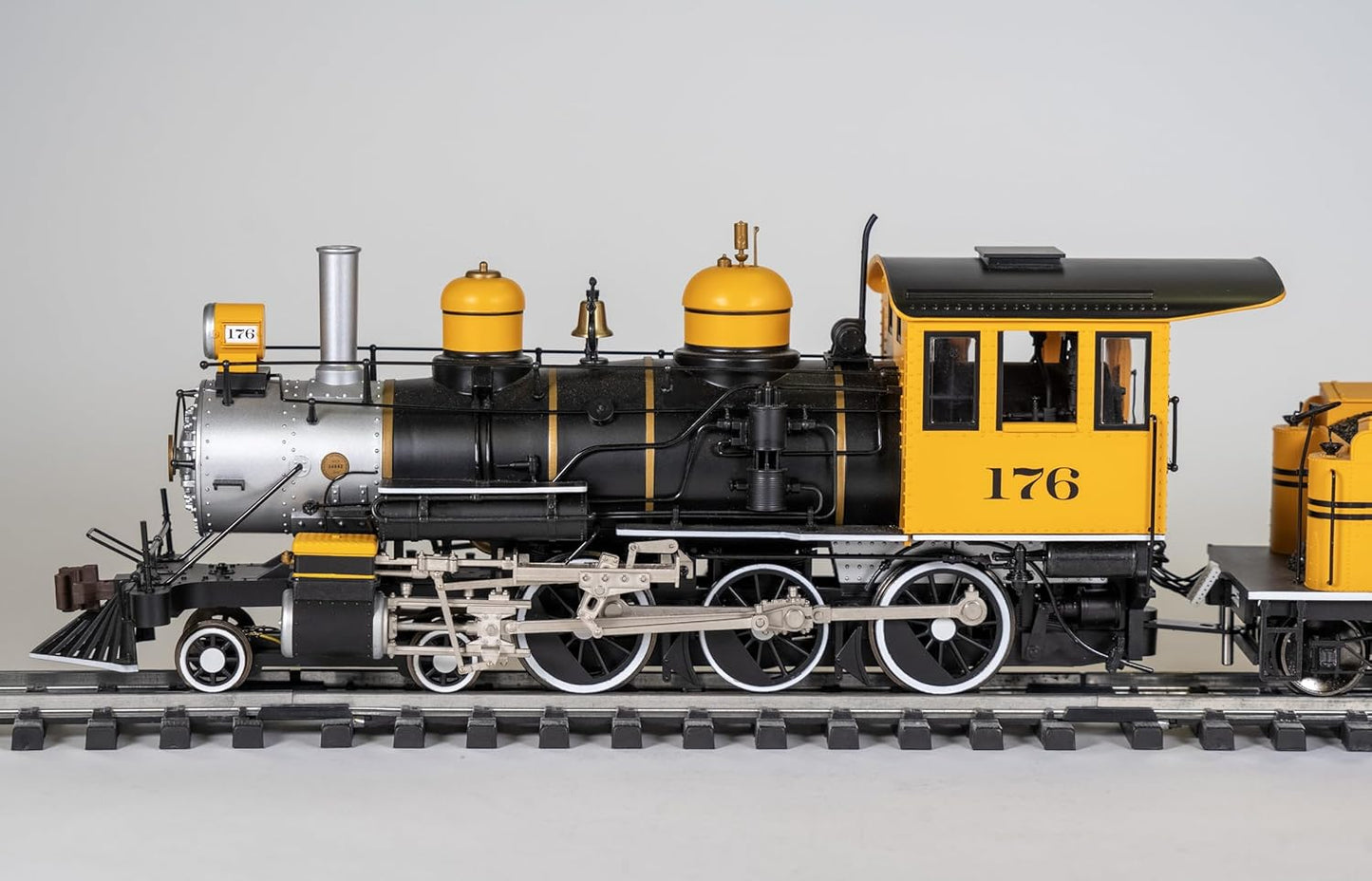 Bachmann Trains 4-6-0 Steam Locomotive with Metal Gears - D&RGW™ Bumble Bee - Large G Scale Model