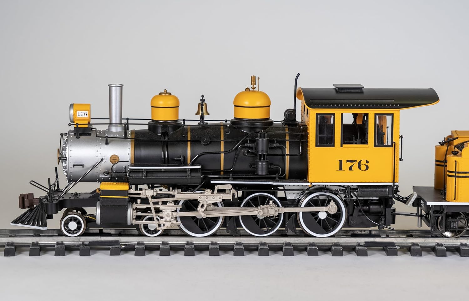 Bachmann Trains 4-6-0 Steam Locomotive with Metal Gears - D&RGW™ Bumble Bee - Large G Scale Model