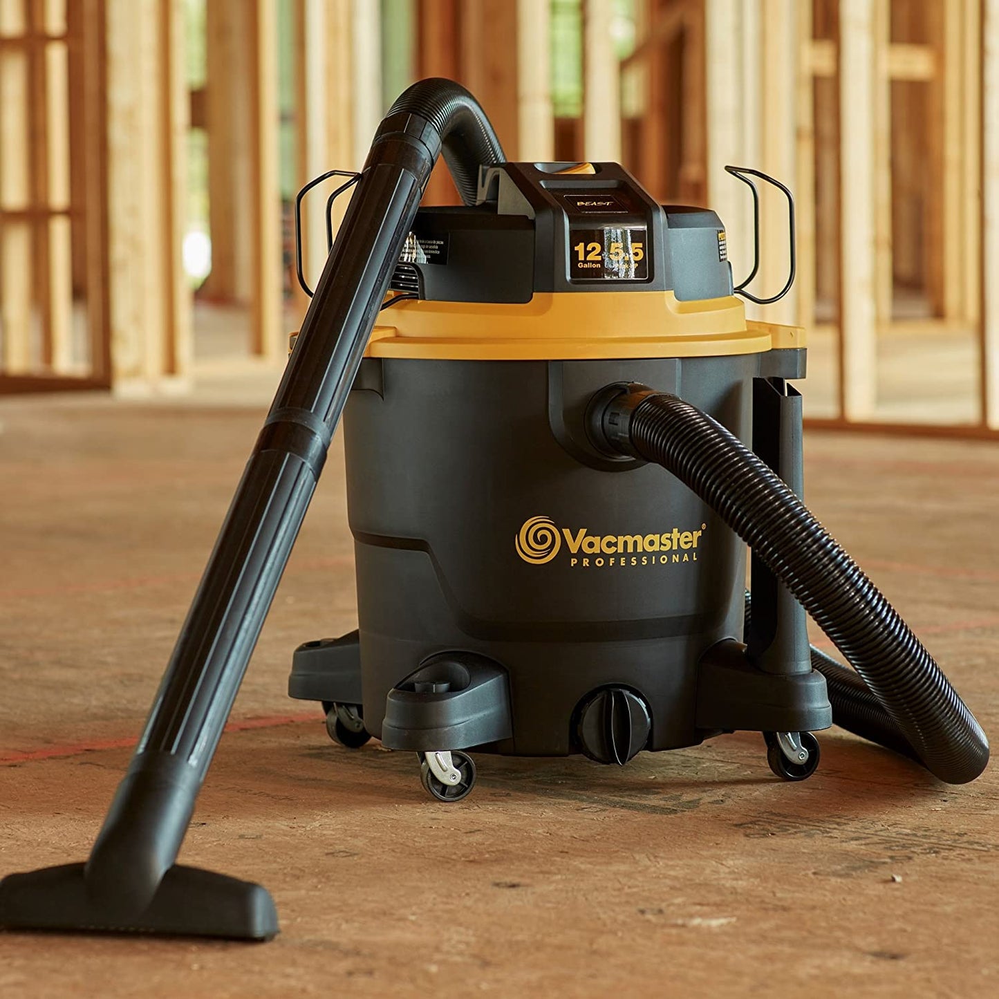 Vacmaster Professional Beast Series Wet/Dry Vacuum, 12 Gallon Capacity, 5.5 HP with 2-1/2" Hose, Black